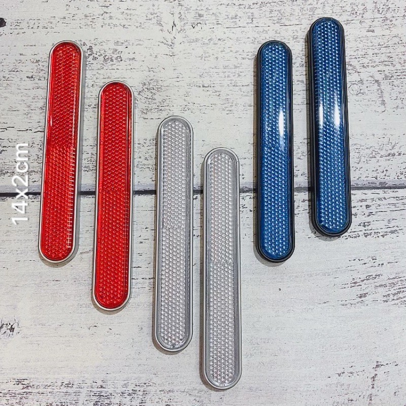 Cặp mắt mèo phản quang dán phuộc trước nhiều màu gắn các loại xe máy