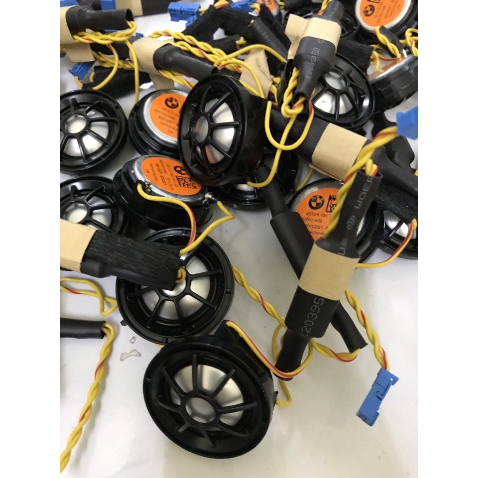 Loa tép, treble BMW kích thước 4 x2.5 cm phù hợp cho mọi xe ô tô, bảo hành 12 tháng