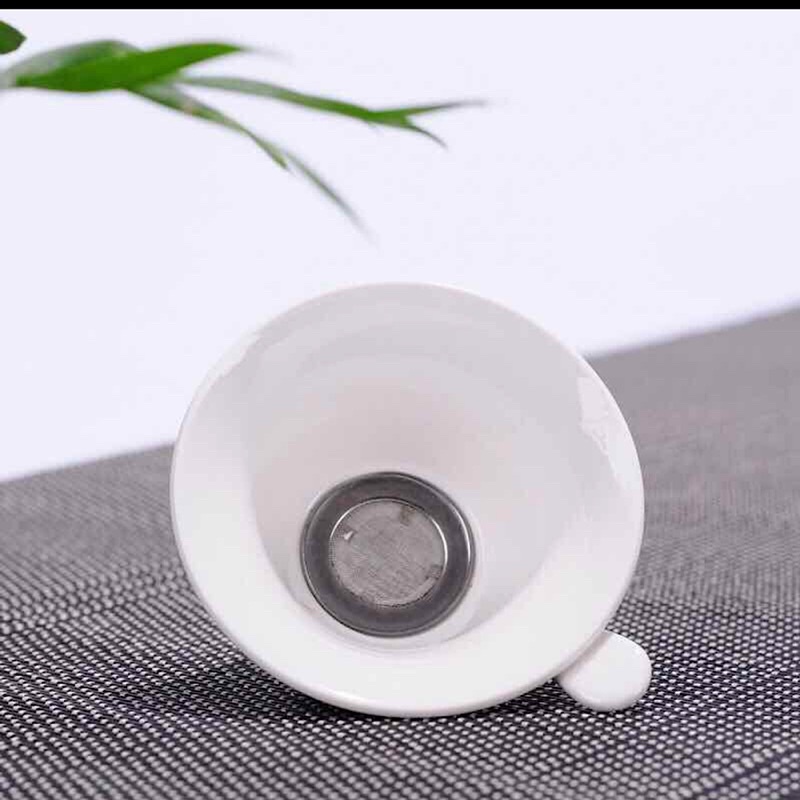 Lọc trà và đế đỡ bàn tay bằng sứ