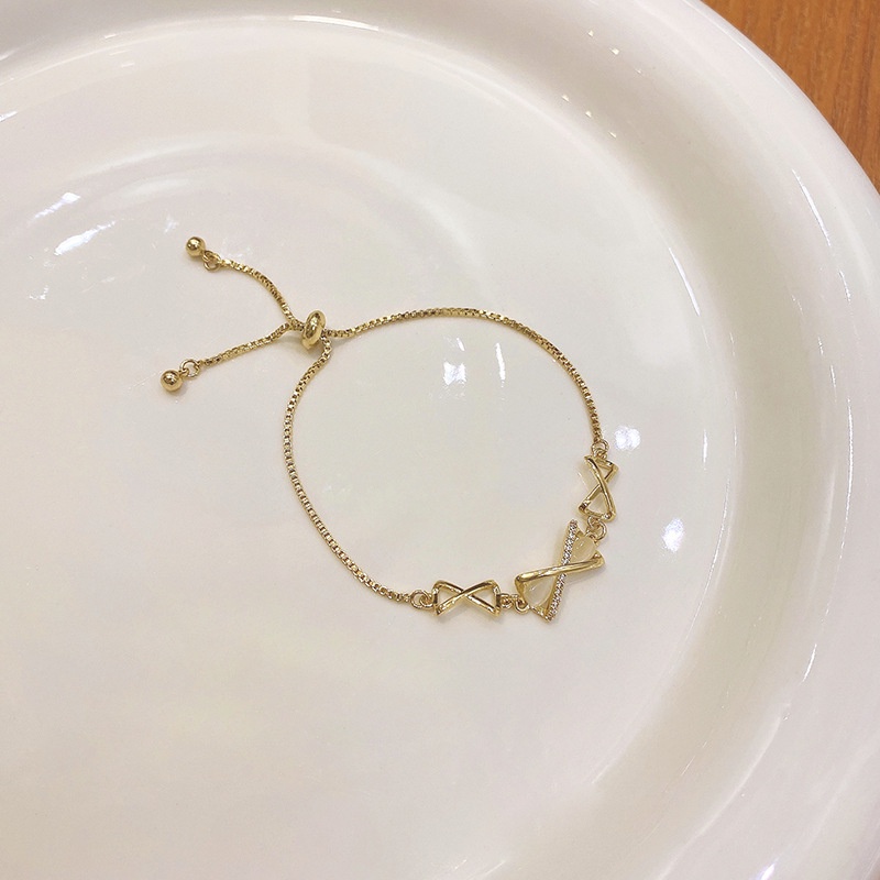 Vòng đeo tay YeYi C203 đính đá mắt mèo chất liệu thép titan thời trang