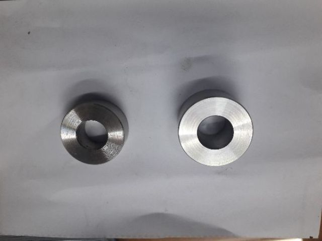 Cặp cục canh bánh sau Sonic 150 đi mâm zin