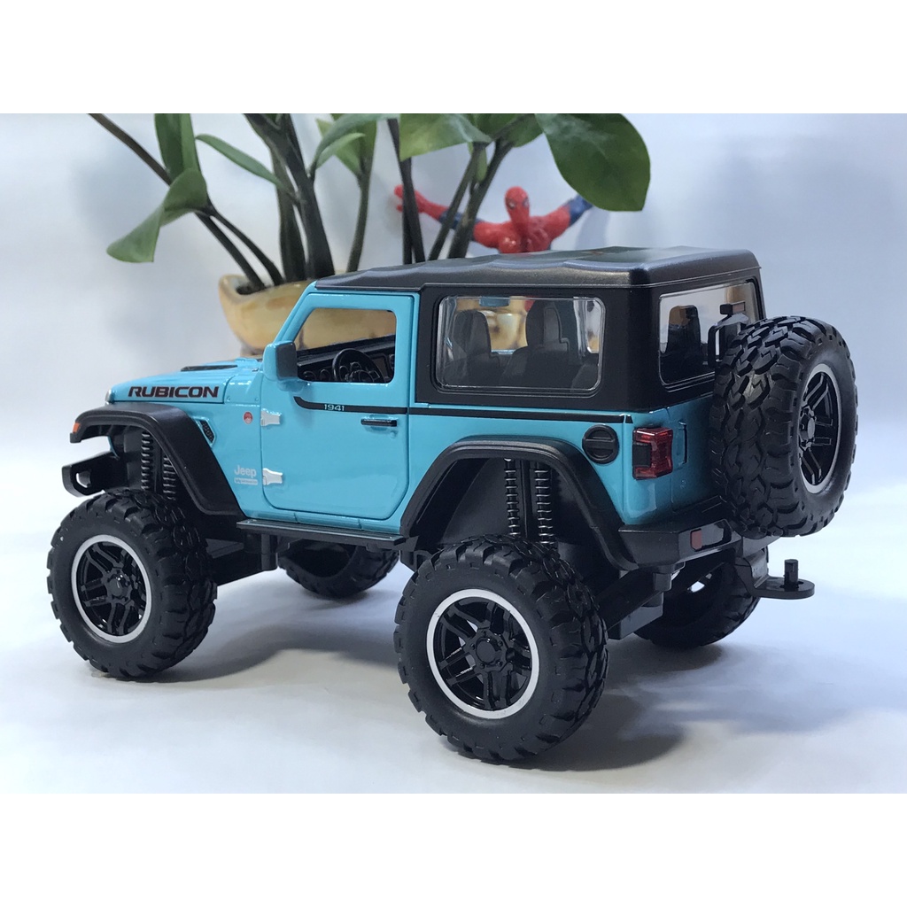 Mô hình xe ô tô Jeep Wrangler Rubicon 2 cửa tỷ lệ 1:20