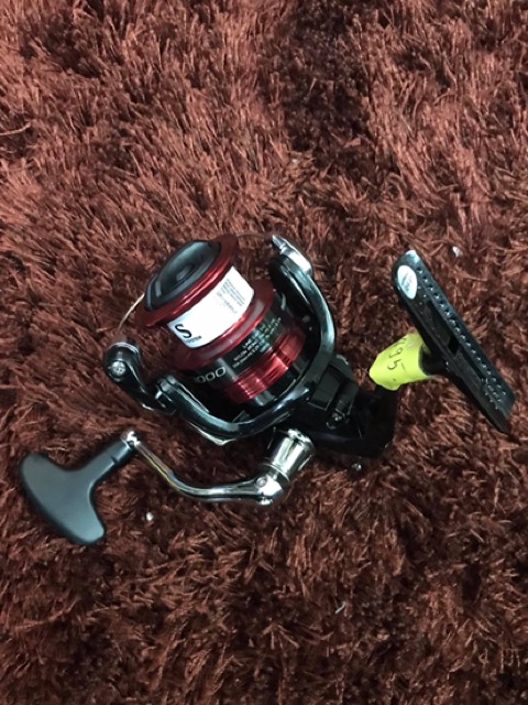 MÁY CÂU CÁ SHIMANO SIENNA C3000