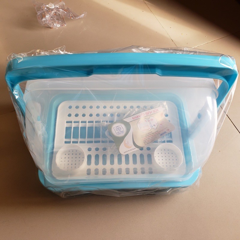 Úp Bình Sữa Cao Cấp Việt Nhật có nắp Đậy Thông Thoáng