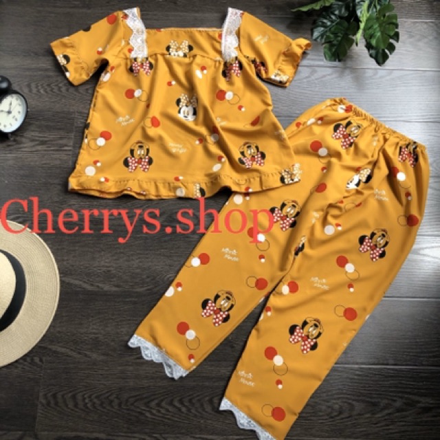 Bộ đồ ngủ tiểu thư chất voan cát lụa cộc tay quần dài  fom 55 kg trở xuống kèm ảnh video thật | BigBuy360 - bigbuy360.vn