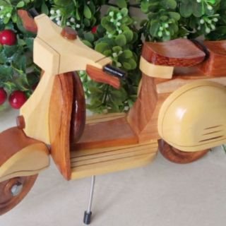 XE VESPA MÔ HÌNH Gỗ