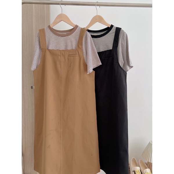 Set yếm kaki dáng dài kèm áo phông cổ tròn kẻ sọc 2 màu xinh xắn phong cách Hàn quốc