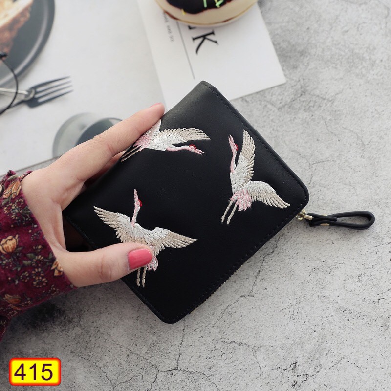VÍ NGẮN NỮ CẦM TAY CAO CẤP 415 THÊU 3 CON HẠC HỒNG HOT TREND DỄ THƯƠNG