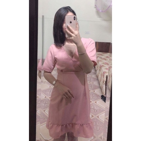 Pass váy hồng