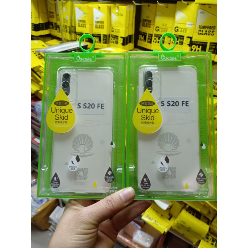 Ốp lưng dẻo Ou Case Samsung S20 FE trong suốt, khoét bảo vệ Camera