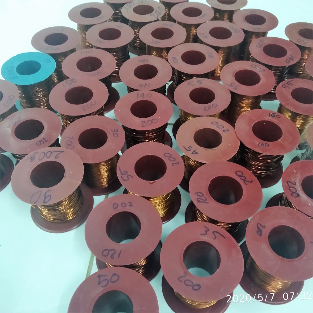 Dây đồng nhiều kích thước 0.3mm/0.35mm/0.4mm/0.45mm/0.5mm/0.55mm/0.6mm (giá 200g). Dây đồng 100% lioa 220 độ