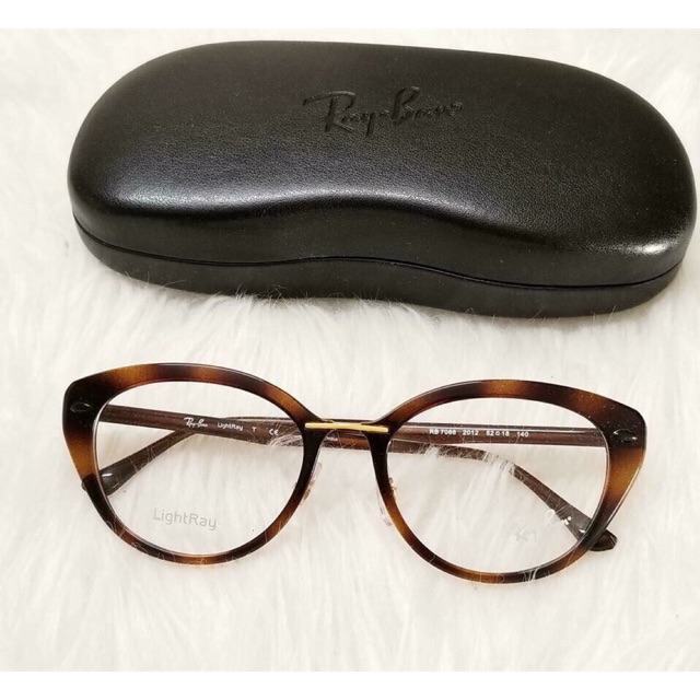 Kính Cận Rayban