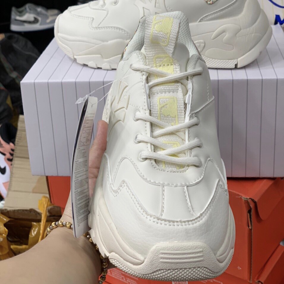 🔥FREE SHIP-HÀNG QUẢNG CHÂU 🔥Giày thế thao 𝐌𝐋𝐁 _ holo vàng Nam/Nữ 1.1