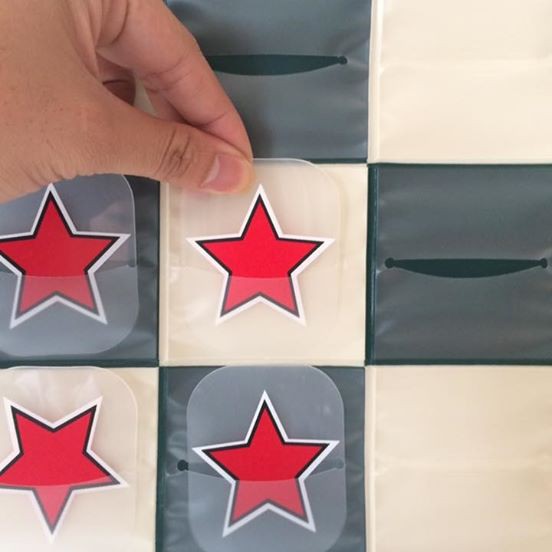 BỘ CỜ VUA TREO TƯỜNG DÀNH CHO GIÁO VIÊN LOẠI ĐẸP