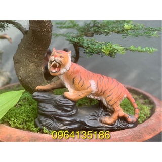 Tượng hổ gốm sứ Bát Tràng