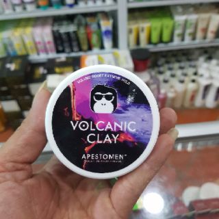 Com sáp volcanic clay và gôm xịt luxurious