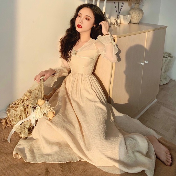 M46 - Đầm tiểu thư Ulzzang cổ V tay dài phối voan đính bướm vintage