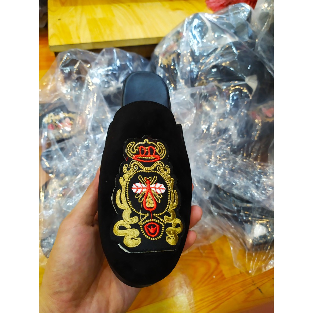 Sục Vải Nhung Con Ong Vàng Đỏ Nam Lịch Lãm Phong Cách Quý Ông | BigBuy360 - bigbuy360.vn