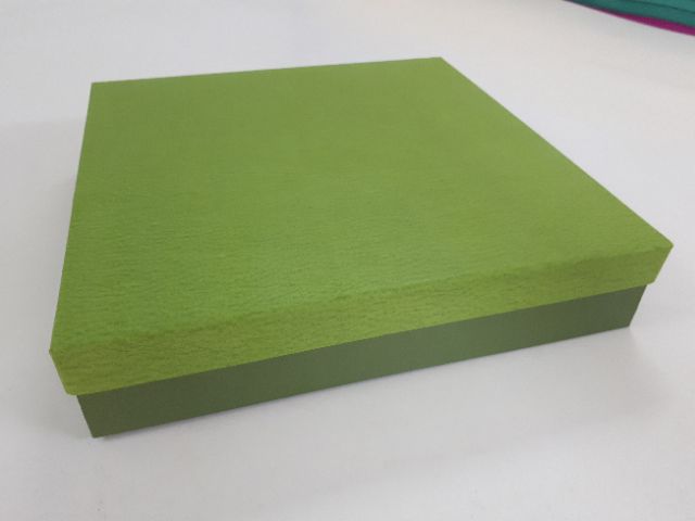 Hộp vuông cao cấp 23x23 40k