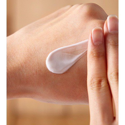 [Sample 1ml] Kem Dưỡng Mắt Trà Xanh Innisfree Green Tea Seed Eye Cream | BigBuy360 - bigbuy360.vn