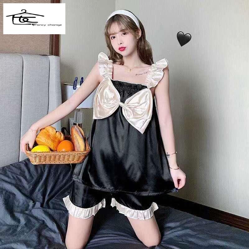 Bộ Đồ Ngủ Tay Ngắn Chất Lụa Lạnh In Họa Tiết Dễ Thương Thời Trang Mùa Hè Cho Nữ