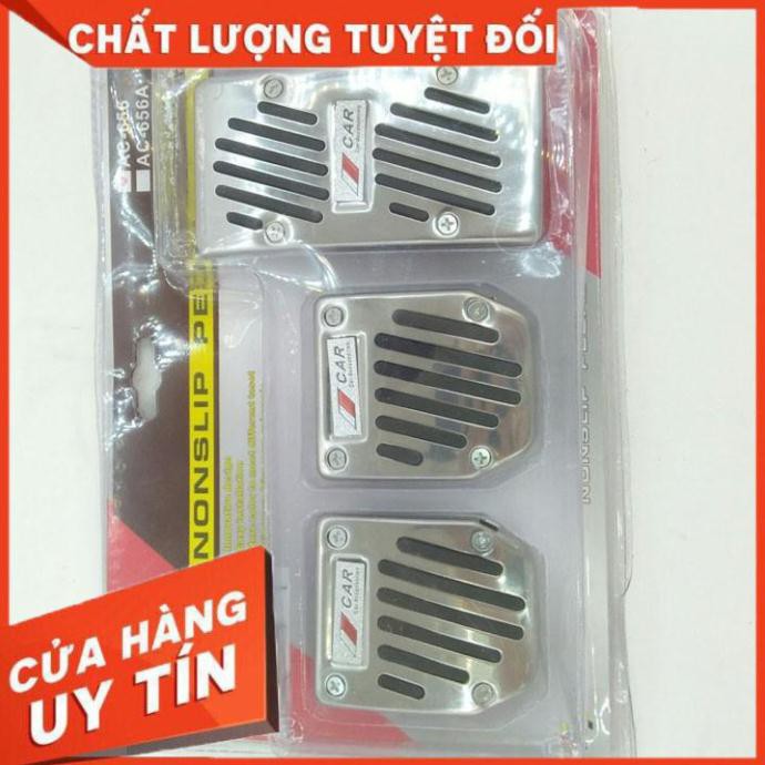 Bộ 3 Miếng Kim Loại Ốp Chân Ga Chân Phanh Côn Ô Tô AC-656