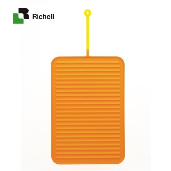 Tấm lót đa năng silicone Richell (Cam)