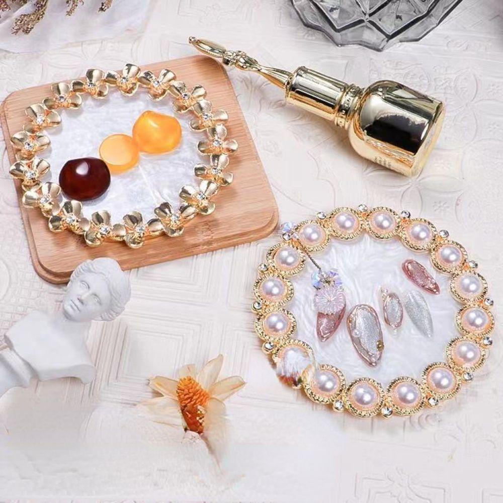 Giá Đỡ Trưng Bày Móng Tay Giả Phong Cách Nhật Bản