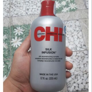 (Mua tại Mỹ) Tinh dầu dưỡng tóc CHI Silk Infusion của Mỹ
