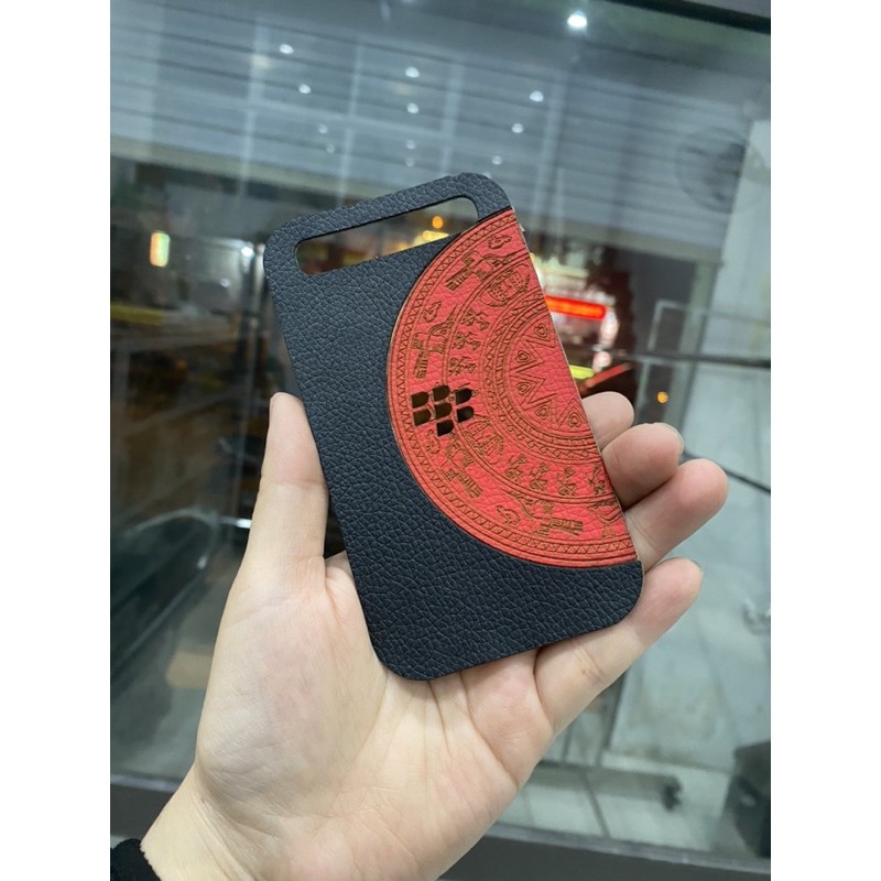 Dán Da Blackberry Q20 hình trống đồng