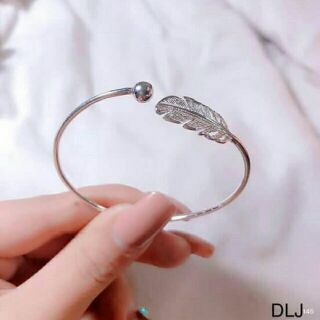 Lắc tay lông vũ bạc ta