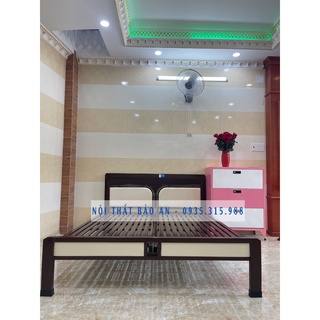 Giường sắt khung hộp ngang 1m4 dài 2m bảo an