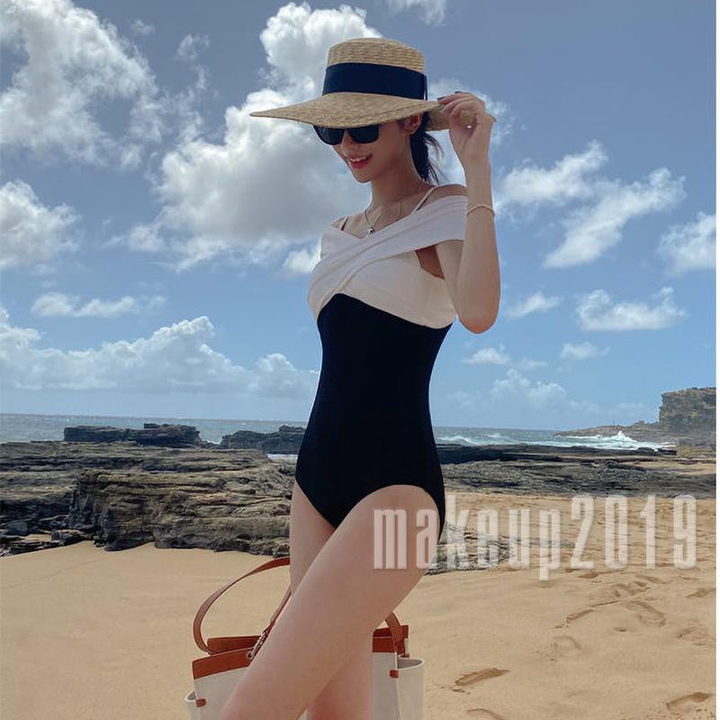Bộ Đồ Bơi Trễ Vai Cổ Thuyền Màu Trắng Đen Quyến Rũ Cho Nữ | BigBuy360 - bigbuy360.vn