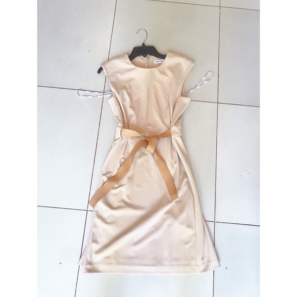 Váy CK xuất xịn kèm belt da xịn