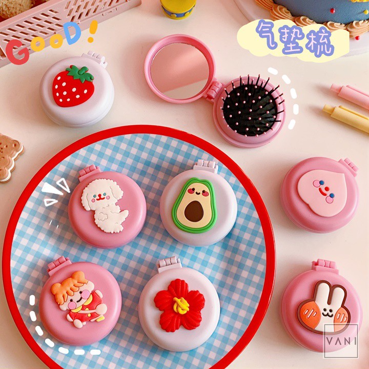 Gương Mini Bỏ Túi Kèm Lược Đệm Hình Họa Hình Dễ Thương, Cute - Vani Store