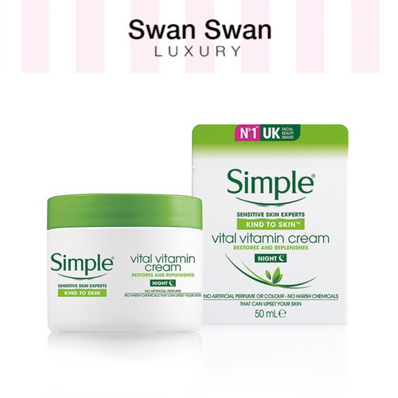 Kem Ngày Simple Kind To Skin Vital Vitamin Day Cream SPF15 50ml