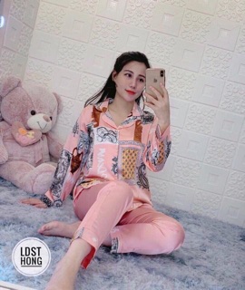 Bộ pizama lụa hoạ tiết