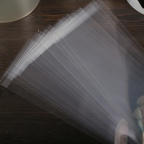 Miếng Mica  lót thành bánh mousse 100cm