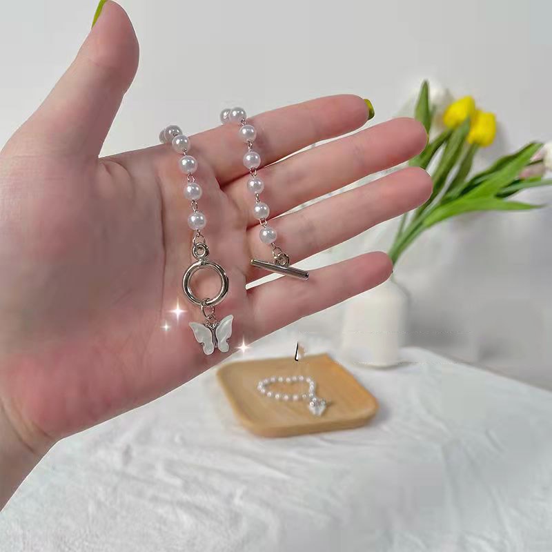 Vòng Tay Hình Bướm Đính Ngọc Trai Đơn Giản Thời Trang Hàn Quốc