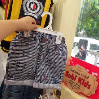 Quần kaki lửng