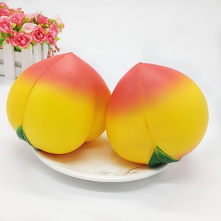 ( hàng sẵn )SquiShy trái đào  TO