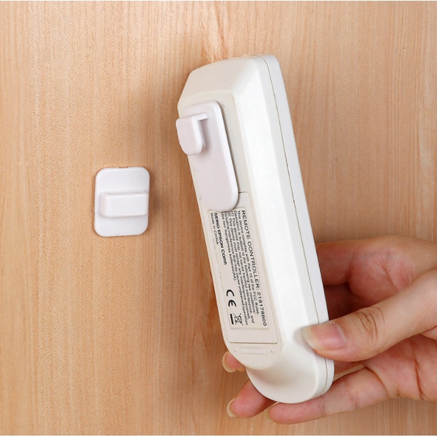 Bộ 2 Móc Treo Điều Khiển Tivi, Điều Hòa, Quạt... Dán Tường 88112 SỈ LẺ GIA DỤNG