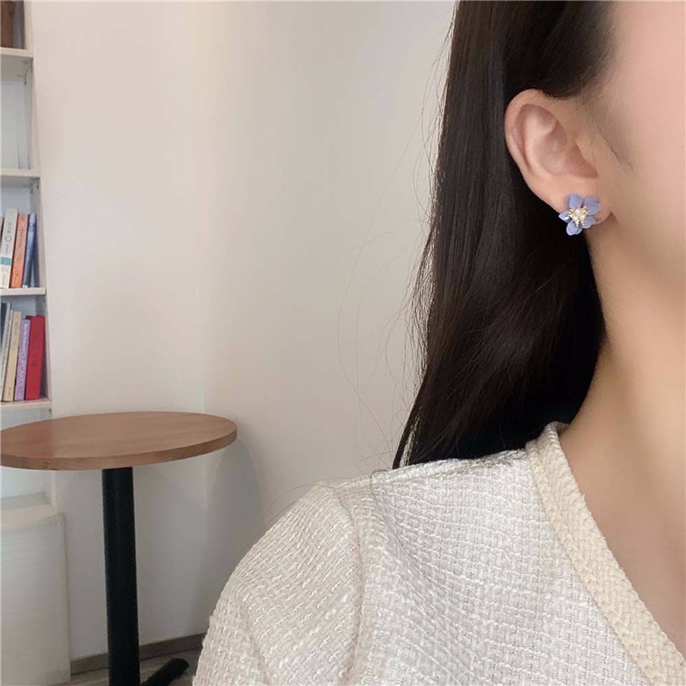 Khuyên Tai Kim Loại Hình Hoa Đính Ngọc Trai Giả Dễ Thương Phong Cách Hàn Quốc Cho Nữ