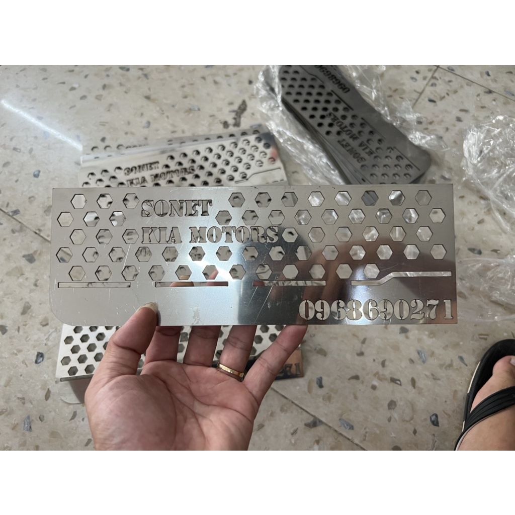 Tấm Lưới chống chuột KIA Sonet