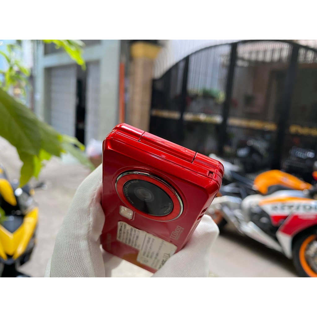Điện thoại Sharp SH-06A màu đỏ