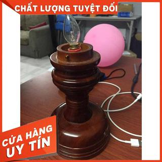 Cặp đèn thờ gỗ cao 46cm