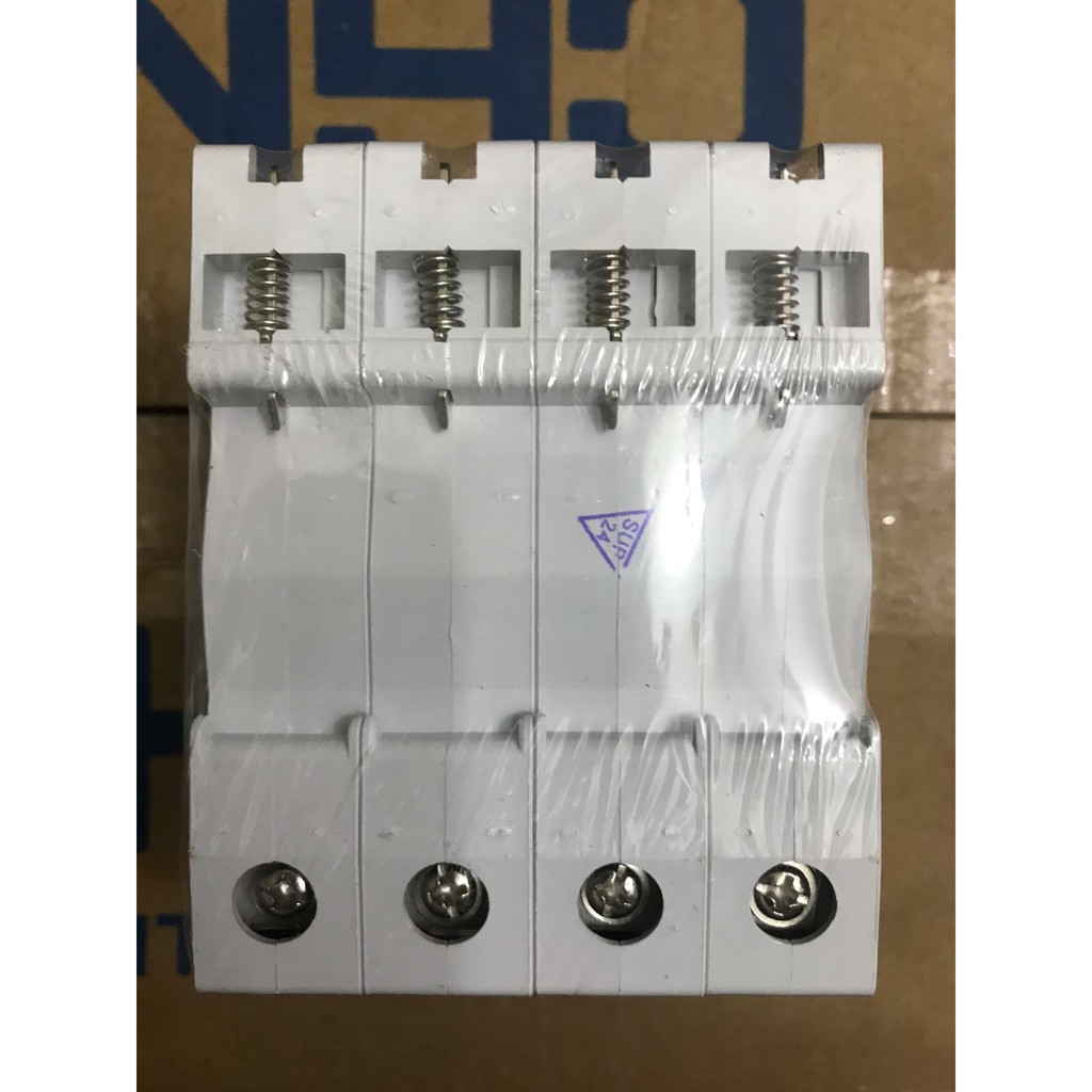 [SUNTREE] Chống sét AC SUP1 4P 385VAC hàng chất lượng cao dùng trong SOLAR