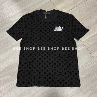Áo phông LV thêu vân nhung nổi - Áo thun cổ tròn Y22 - Bee Shop
