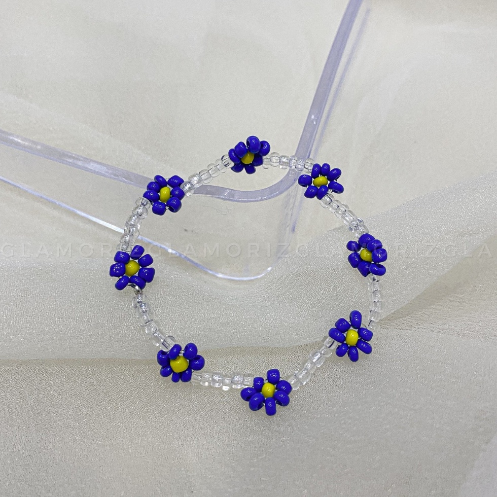 🌼 𝑺𝑻𝑬𝑭𝑭𝑰𝑬 🌼 Vòng tay handmade hạt cườm hình hoa daisy basic siu đáng iu ☁️ | Made by Glamorizzz |