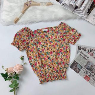 Áo sơ mi hở vai